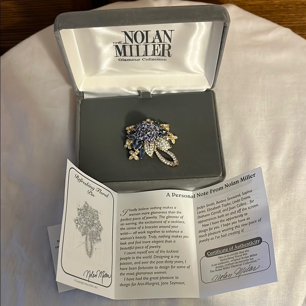Nolan Miller Glamour Collection Refreshing Floral Pin